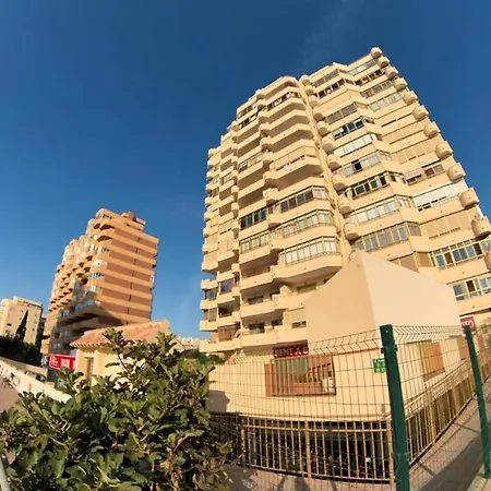 Poseidon Frente A La Playa Apartamento *